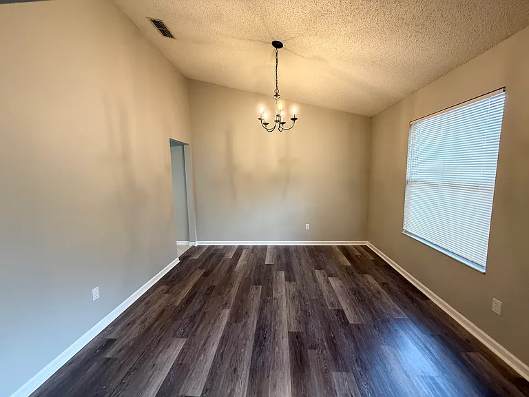 14174 Hampton Falls Dr N — Photo 5