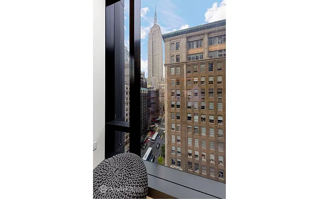 Rented by Douglas Elliman | media 23