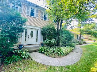 6564 Grand Circle Dr, Brighton, MI