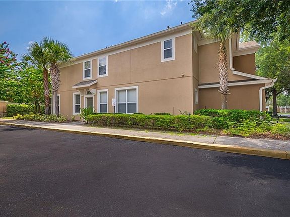 3rd image of 2805 Polvadero Ln Unit 101