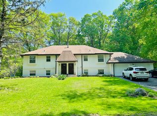 2570 Lydiard Ave #1, Excelsior, MN 55331