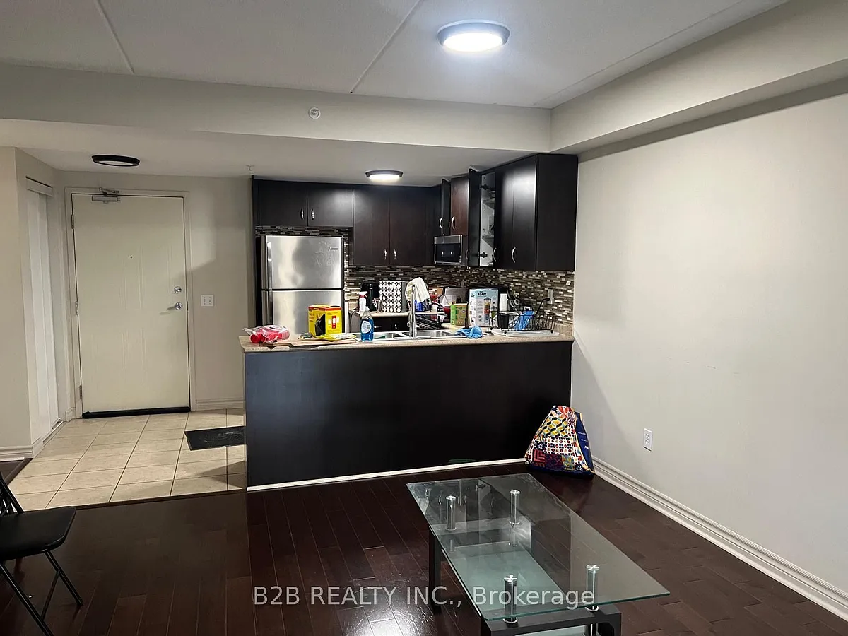 Building Photo - 37 Goodwin Dr #210