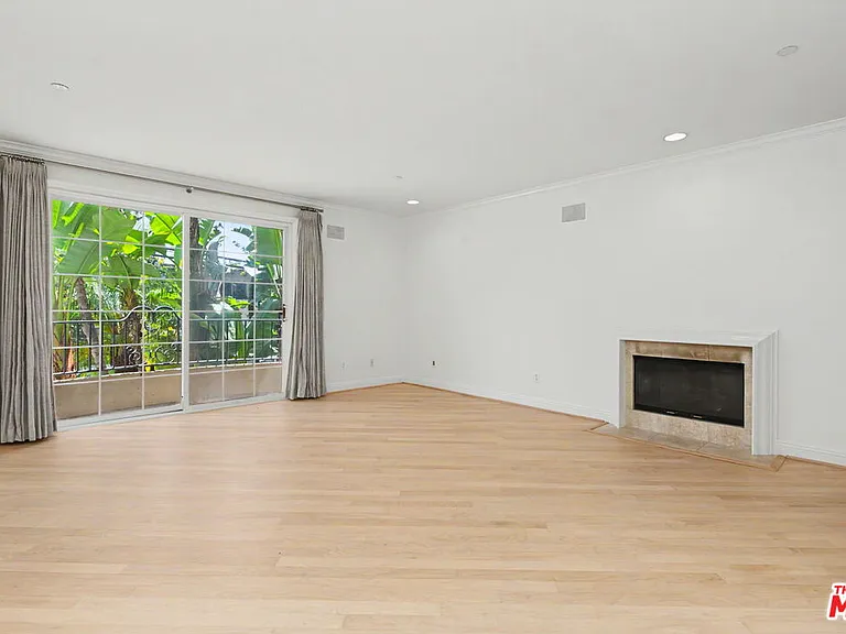 1830 Pelham Ave #101 — Photo 4