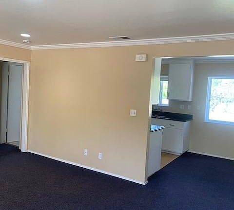 4th image of 400 Alma St APT B