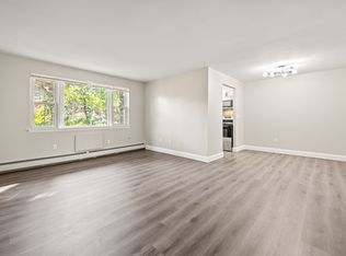 193 High St #3B, East Hartford, CT 06118