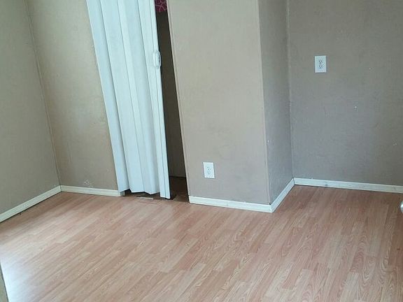 2nd image of 3108 Elaine Dr