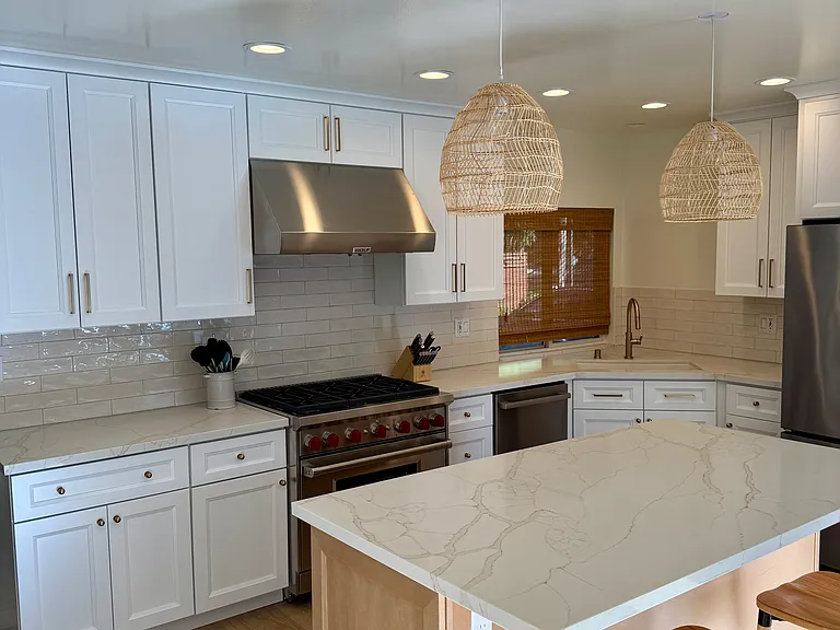 23027 Gainford St — Photo 2
