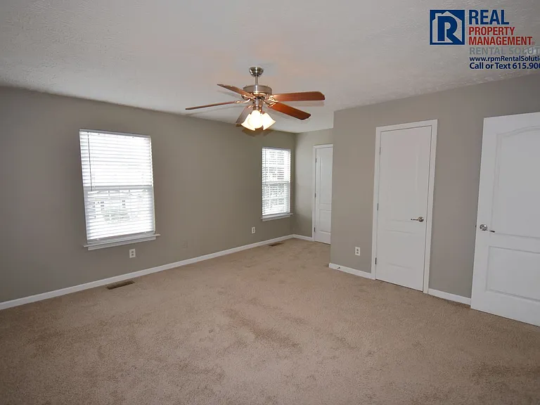 2533 New Holland Cir — Photo 12