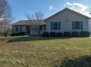 9130 State Route 28, New Vienna, OH 45159