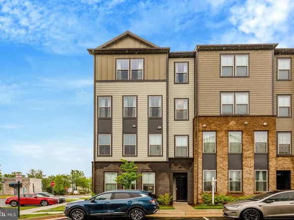 20941 Bluebird Sq, Sterling, VA 20165