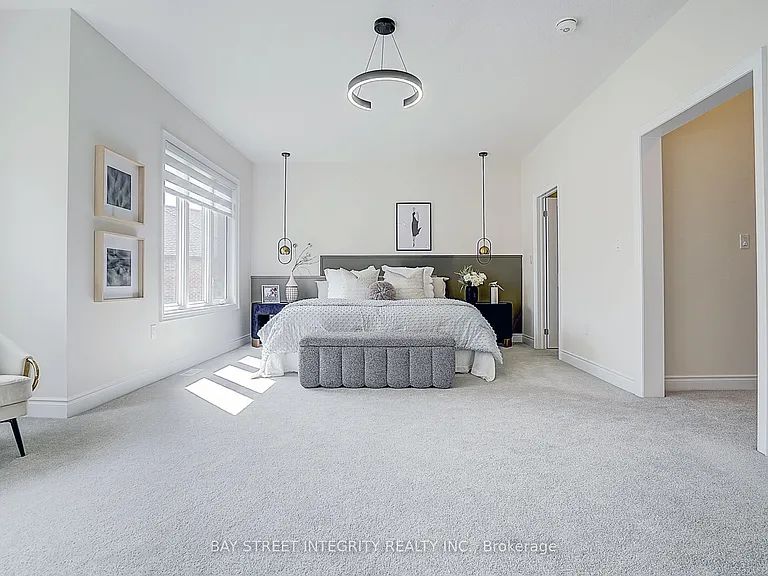 38 Settlers Rd E — Photo 26