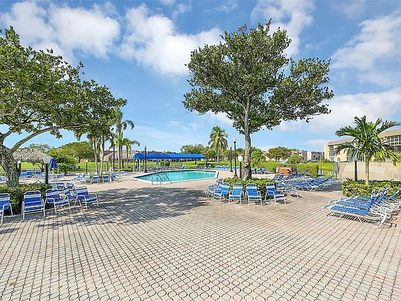 3rd image of 8880 Sunrise Lakes Boulevard #209