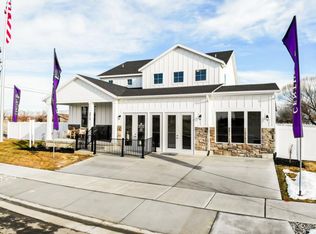 2715 S Shoreline Dr, Syracuse, UT 84075