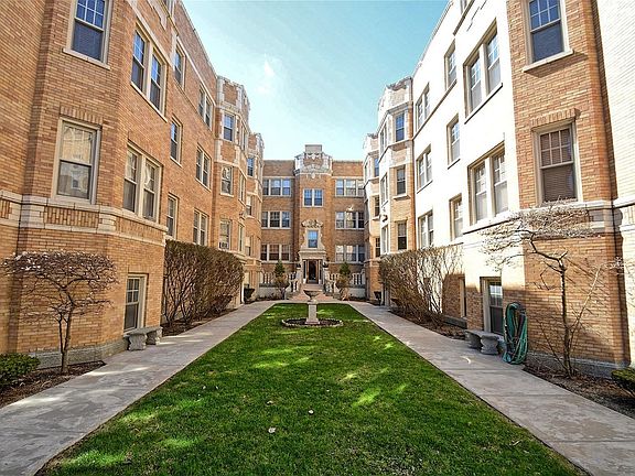 2nd image of 243 Washington Blvd APT 3B