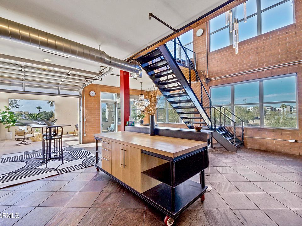 1st image of 1326 N Central Avenue #210