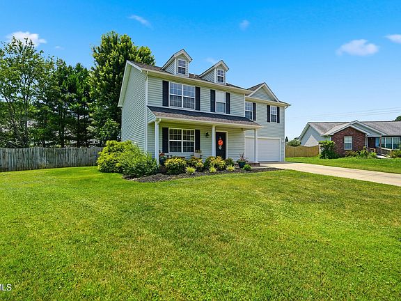 2nd image of 229 Jaybird Ct