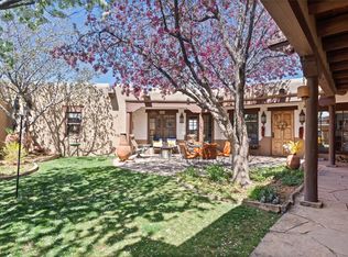 74 Sierra Rosa Loop, Santa Fe, NM 87506