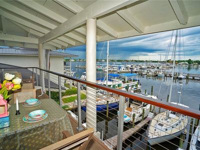 900 Broad Ave. S. Ave S #317, Naples, FL, 34102