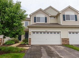 547 Telluride Dr, Gilberts, IL 60136