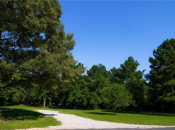 106 Mudge Rd, Boyce, LA 71409