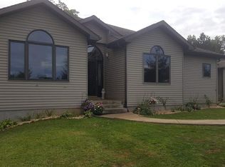 1283 W Mud Creek Rd, Oregon, IL 61061