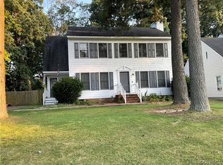 2809 Executive Dr, Chester, VA 23831