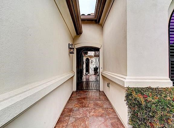 3rd image of 11912 Granite Bay Pl