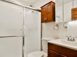 1860 Will James Rd, Rockford, IL 61109