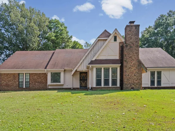 2956 Honey Tree Dr, Germantown, TN 38138