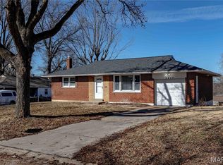 2407 Caverhill Dr, Saint Louis, MO