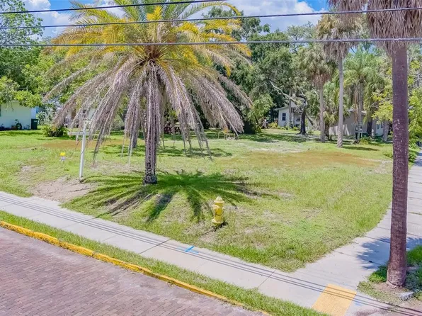 251 5th Ave N #1, Safety Harbor, FL 34695