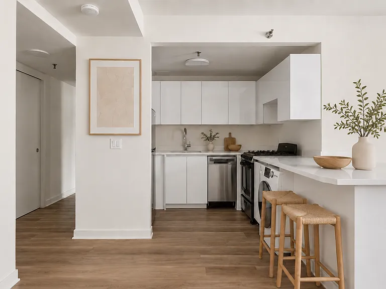 47 W 13th St #9A — Photo 2