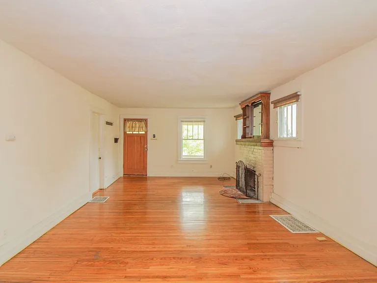 1721 Cliff Dr — Photo 18