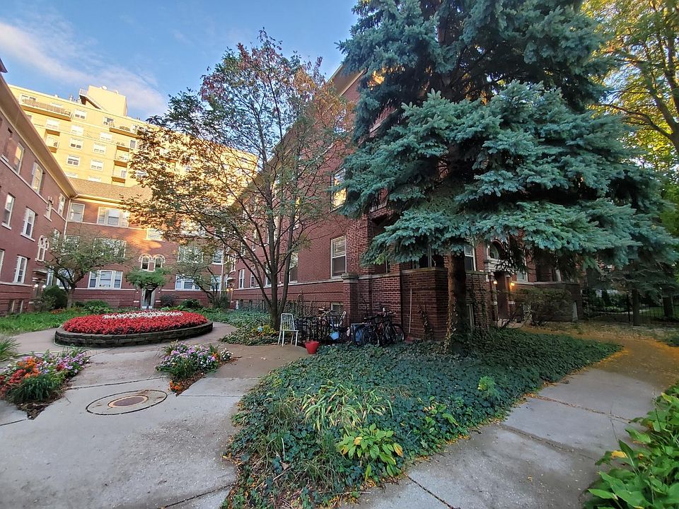 1st image of 4349 N Kenmore Ave #1