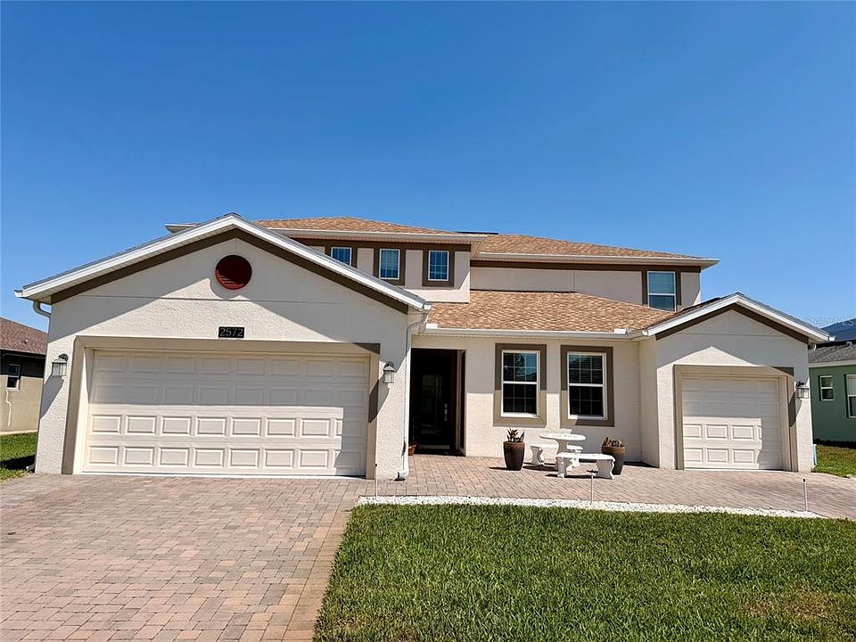 1st image of 2572 CAMDEN PARK CIRCLE