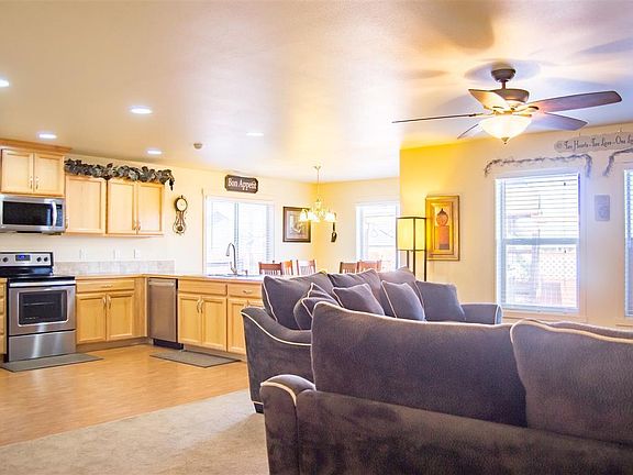 5th image of 3709 Milagro Dr