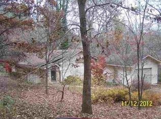 1006 Island Creek Rd, Cowpens, SC 29330