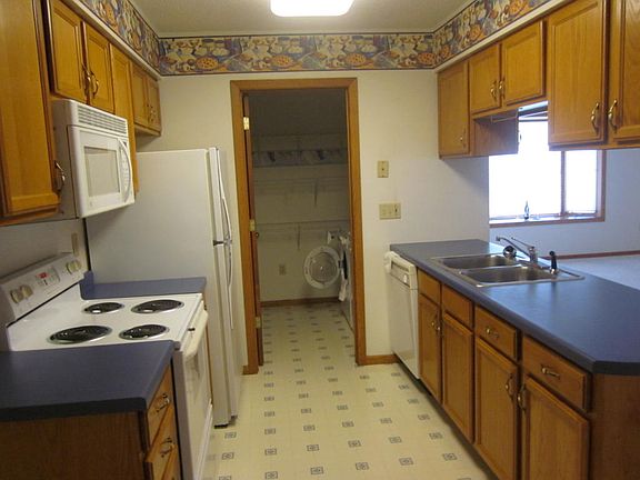 2nd image of 2624 Mistwood Ct