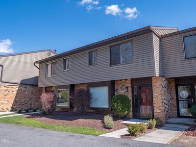 1132 Fairway Townhouse Ln, Hollidaysburg, PA, 16648