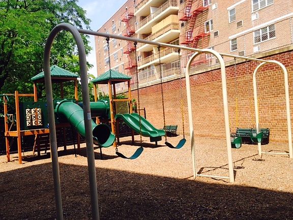 4th image of 88-29 155th Ave APT 1C