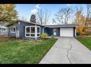 838 W 67th Ln, Merrillville, IN 46410