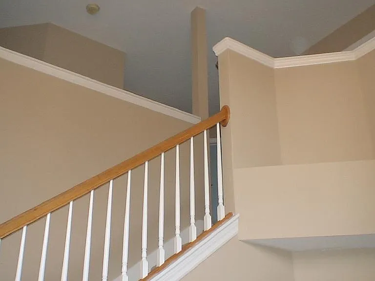 7215 Colonial Lake Dr — Photo 3