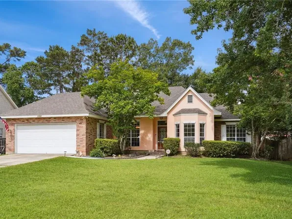 67061 Dolan St, Mandeville, LA 70471