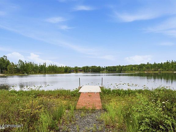4th image of 1584 S Birch Lake Dr