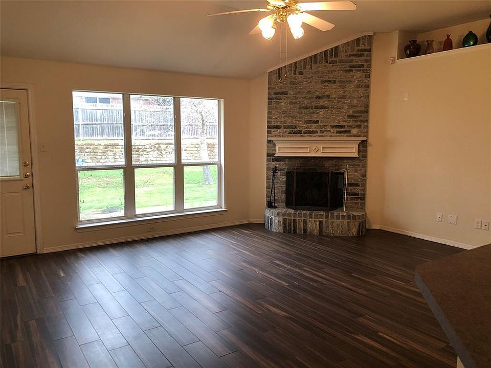 2nd image of 5001 Saddlehorn Dr