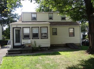 50 Arthur Ter, Kenilworth, NJ 07033