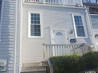 216 Rector St, Philadelphia, PA 19128