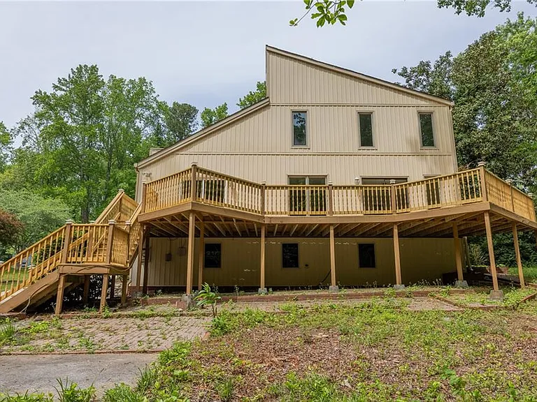 4079 Dunnington Dr — Photo 46