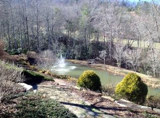 9 Panther Gap Rd, Black Mountain, NC 28711