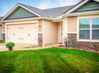 15183 Cypress Pointe Dr, Fort Wayne, IN 46818